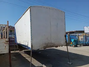 Fuso Closed Body