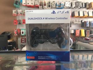 Playstation 4 Dual Shock Controller