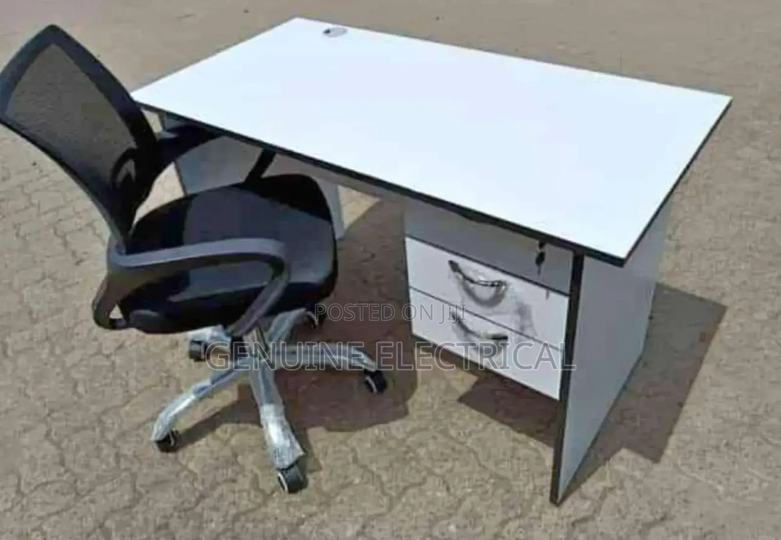 Cool Working Office Desk