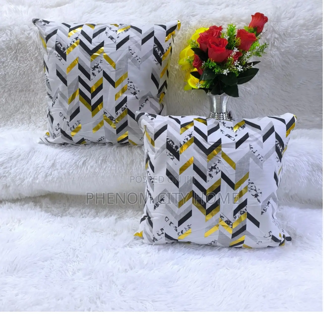 Printed White and Gold Thrwpillow Covers