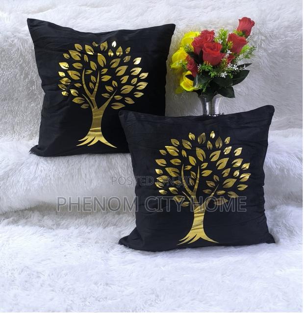 Tree Design Printed Throwpillow Covers - thumbnail 2