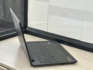 Laptop Lenovo IdeaPad 110 8GB Intel Core I5 HDD 500GB