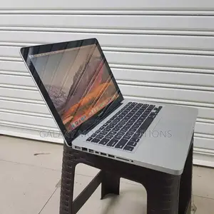 Laptop Apple MacBook 2016 16GB Intel Core I7 SSD 256GB