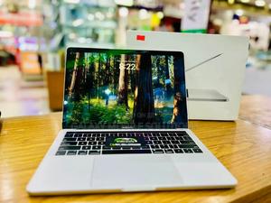 Laptop Apple MacBook Pro 2014 16GB Intel Core I7 SSD 256GB - thumbnail 2