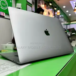 Laptop Apple MacBook Pro 16GB Intel Core I7 SSD 1T