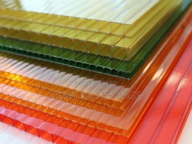Polycarbonate Sheets/ Clear Tuff.