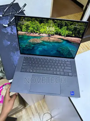 Laptop Dell Precision 5570 16GB Intel Core I9 SSD 512GB