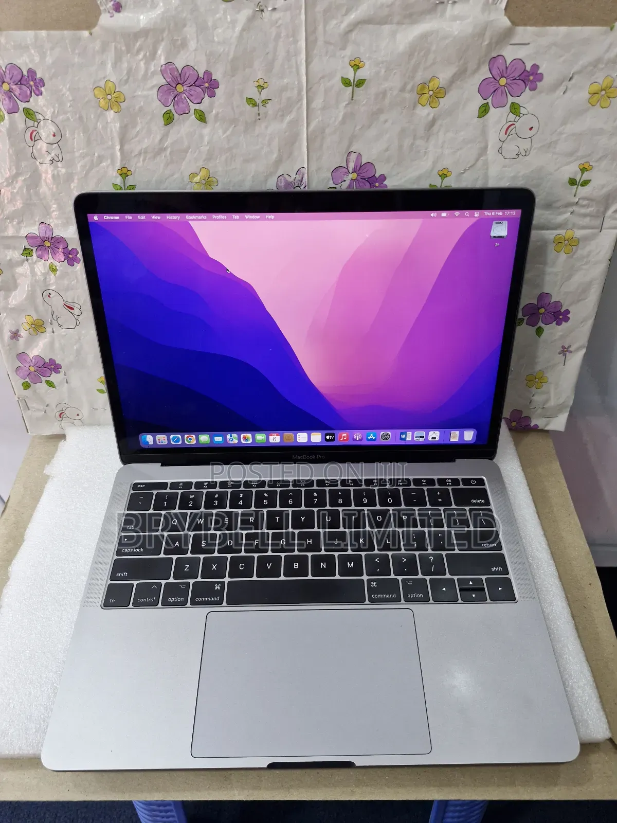 Laptop Apple MacBook Pro 8GB Intel Core I5 SSD 256GB