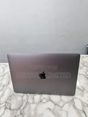 Laptop Apple MacBook Pro 8GB Intel Core I5 SSD 256GB