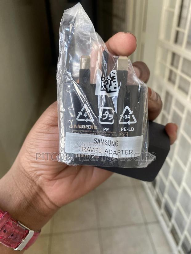 Type -C to C 25 W Adapter With Cable - thumbnail 4