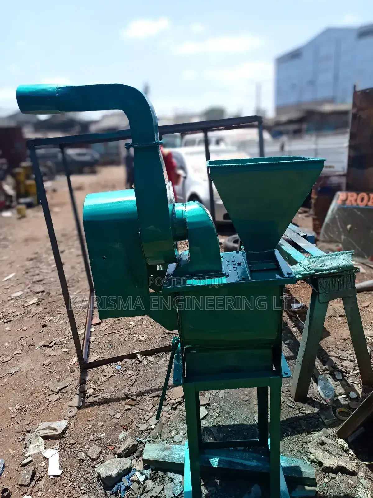 Huller Machine