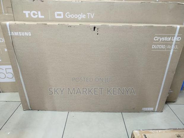 Samsung 65 Inch Smart Crystal Uhd Tv - thumbnail 2