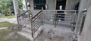 Stainless Steel Home/Office/Restaurant Railings