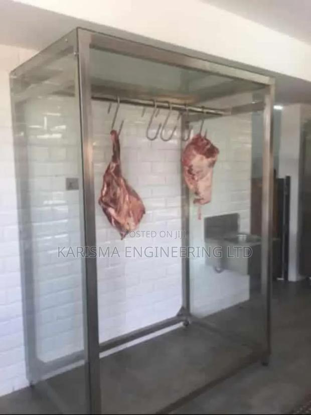 Stainless Rails Meat Display