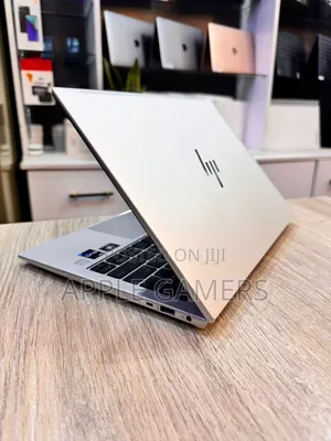 Laptop HP EliteBook 830 G9 16GB Intel Core I7 SSD 1T