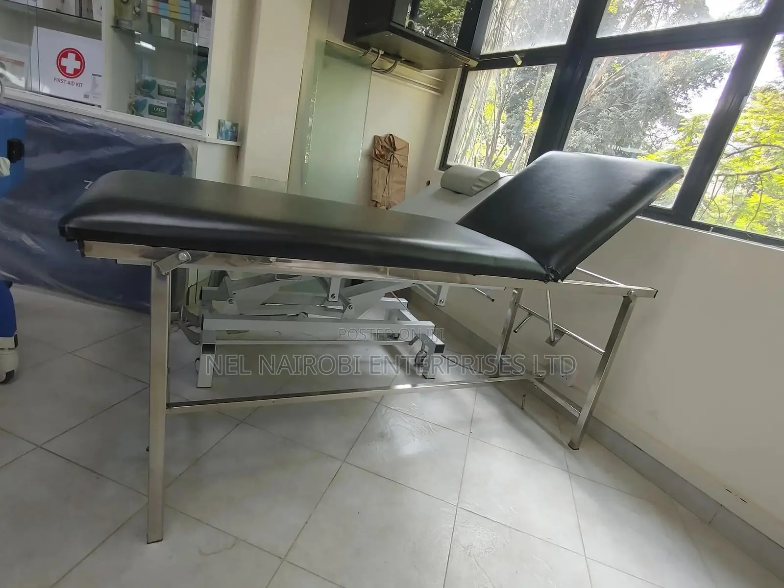 Bed Examination Couch (BC644B)