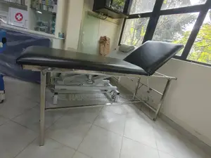 Bed Examination Couch (BC644B)