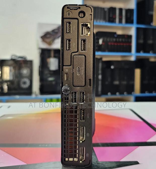 Desktop Computer HP EliteOne 800 G6 16GB Intel Core I7 SSD 512GB - thumbnail 3