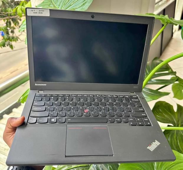 Laptop Lenovo ThinkPad X250 8GB Intel Core i5 SSD 256GB