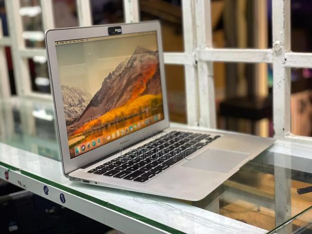 Laptop Apple MacBook Air 2015 8GB Intel Core I5 SSD 256GB - thumbnail 2