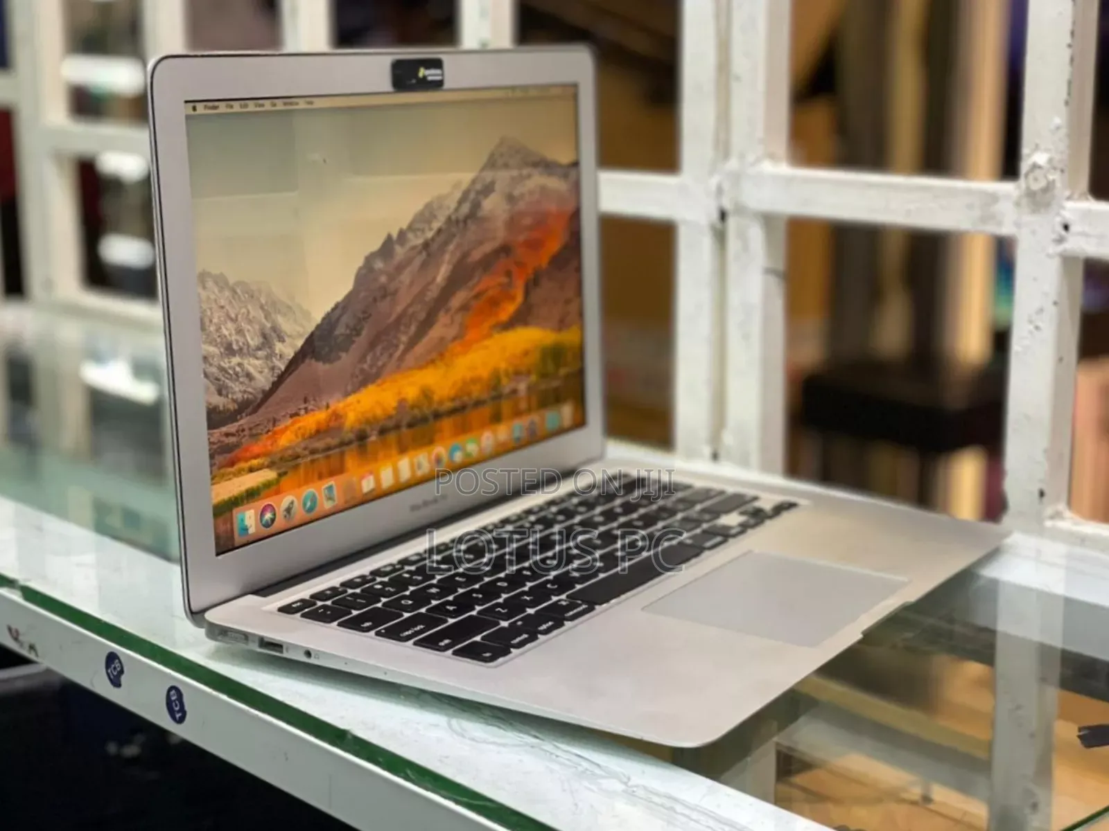 Laptop Apple MacBook Air 2015 8GB Intel Core I5 SSD 256GB