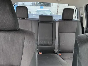 Toyota Hilux 2019 Black