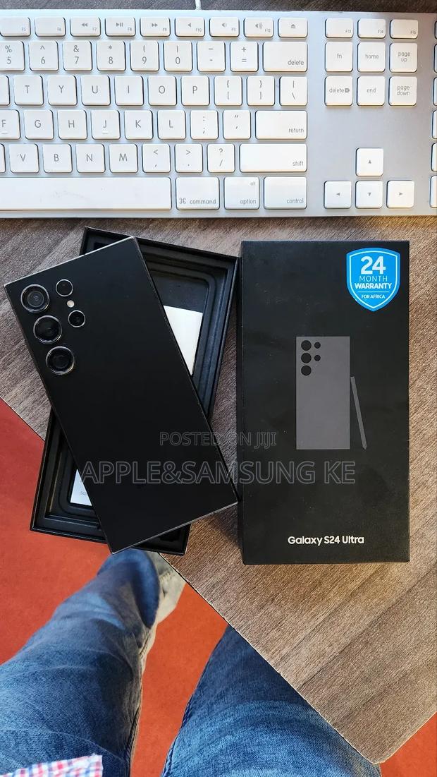 Samsung Galaxy S24 Ultra 512 GB Black - main view
