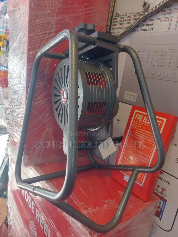 Manual Air Raid Siren - thumbnail 3