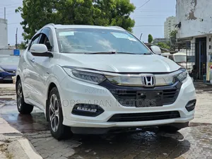 Honda Vezel 1.5 Hybrid 2WD 2018 White