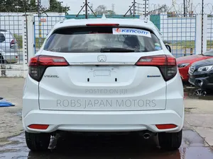 Honda Vezel 1.5 Hybrid 2WD 2018 White
