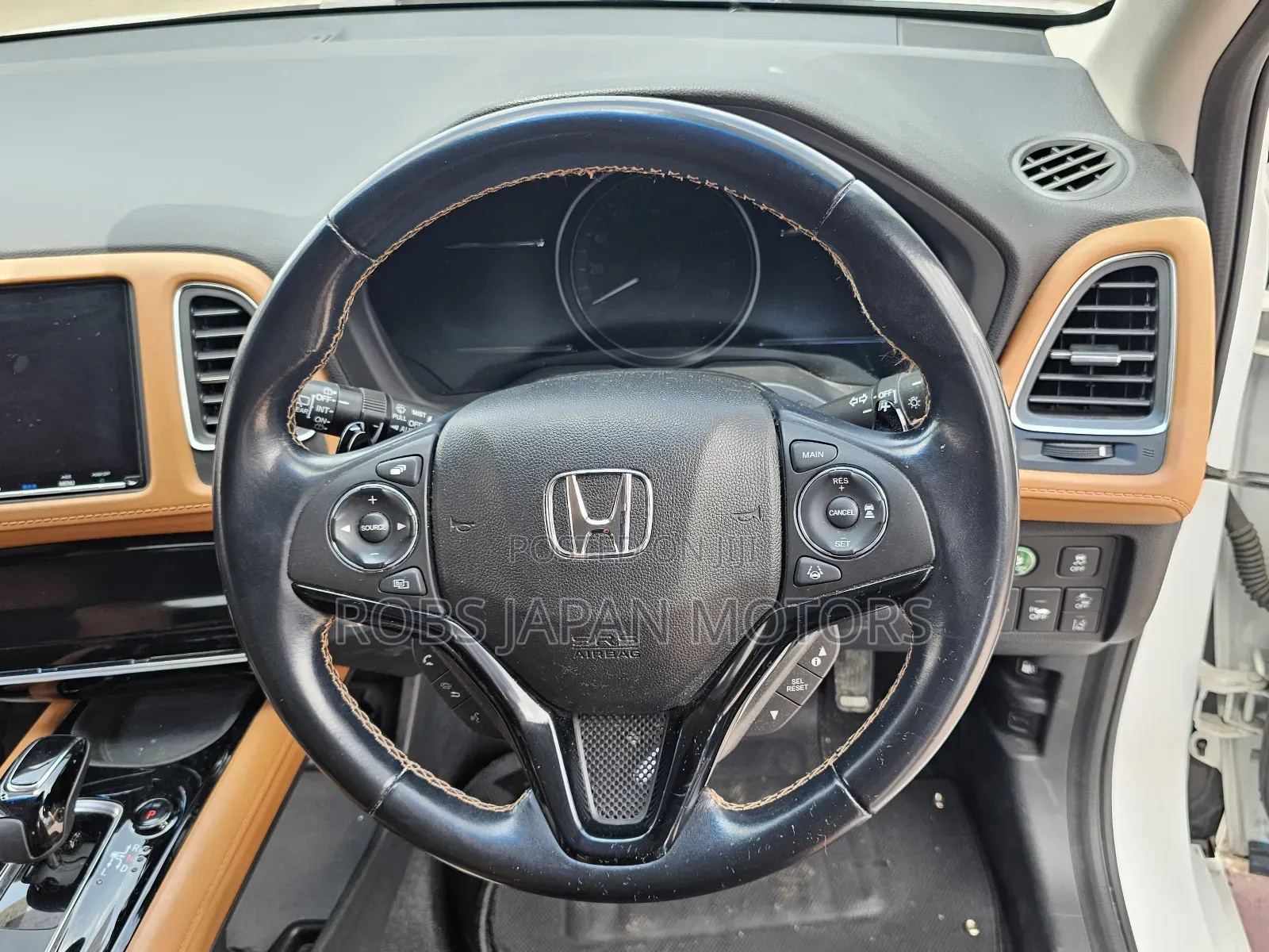 Honda Vezel 1.5 Hybrid 2WD 2018 White