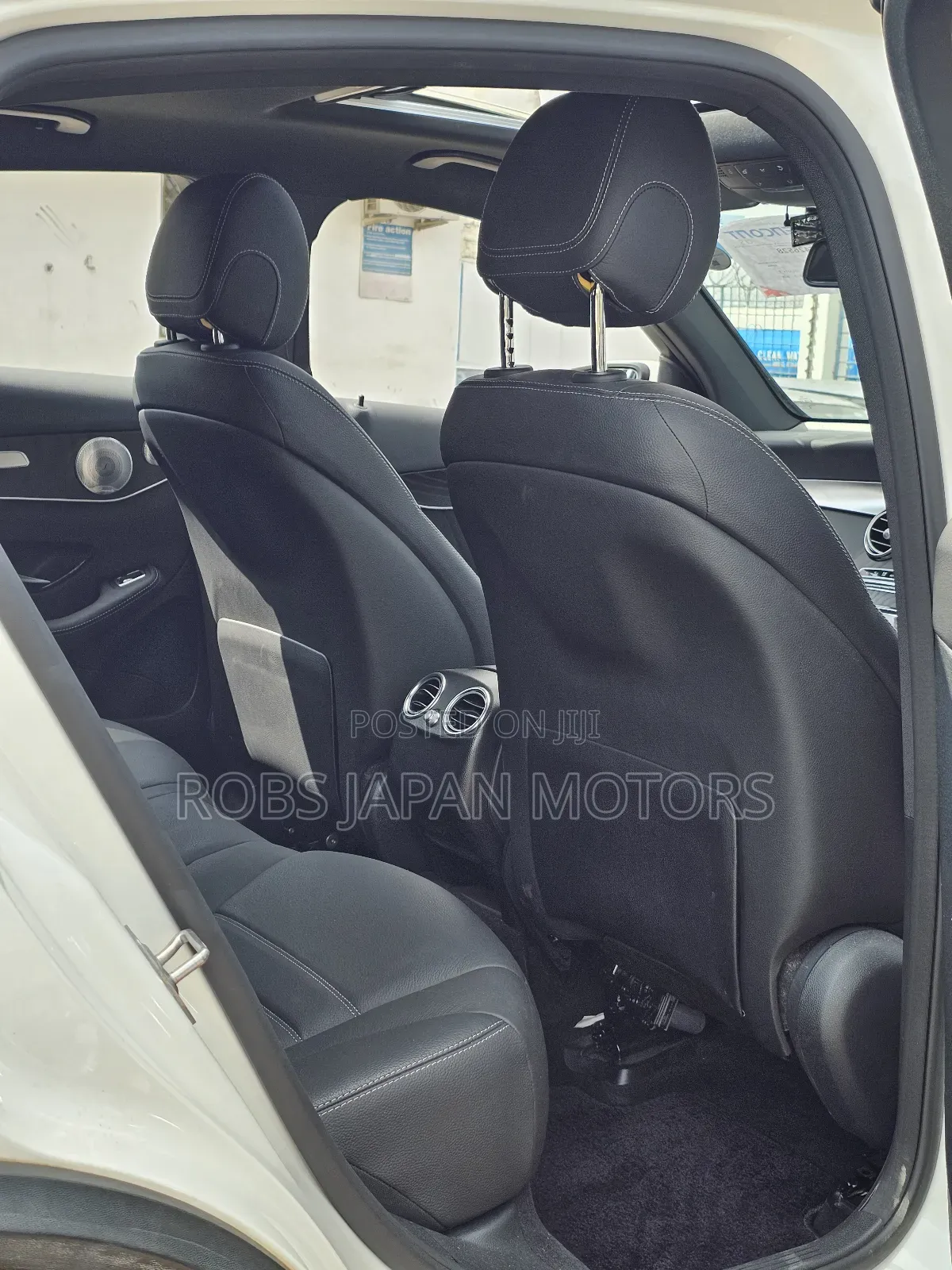 Mercedes-Benz GLC-Class 2018 Pearl