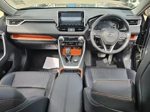 Toyota RAV4 Adventure 2019 Black