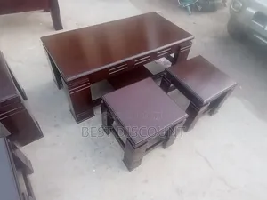 Coffee Table With Side-Stools