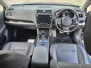 Subaru Outback 2.5i Premium AWD 2018 Blue