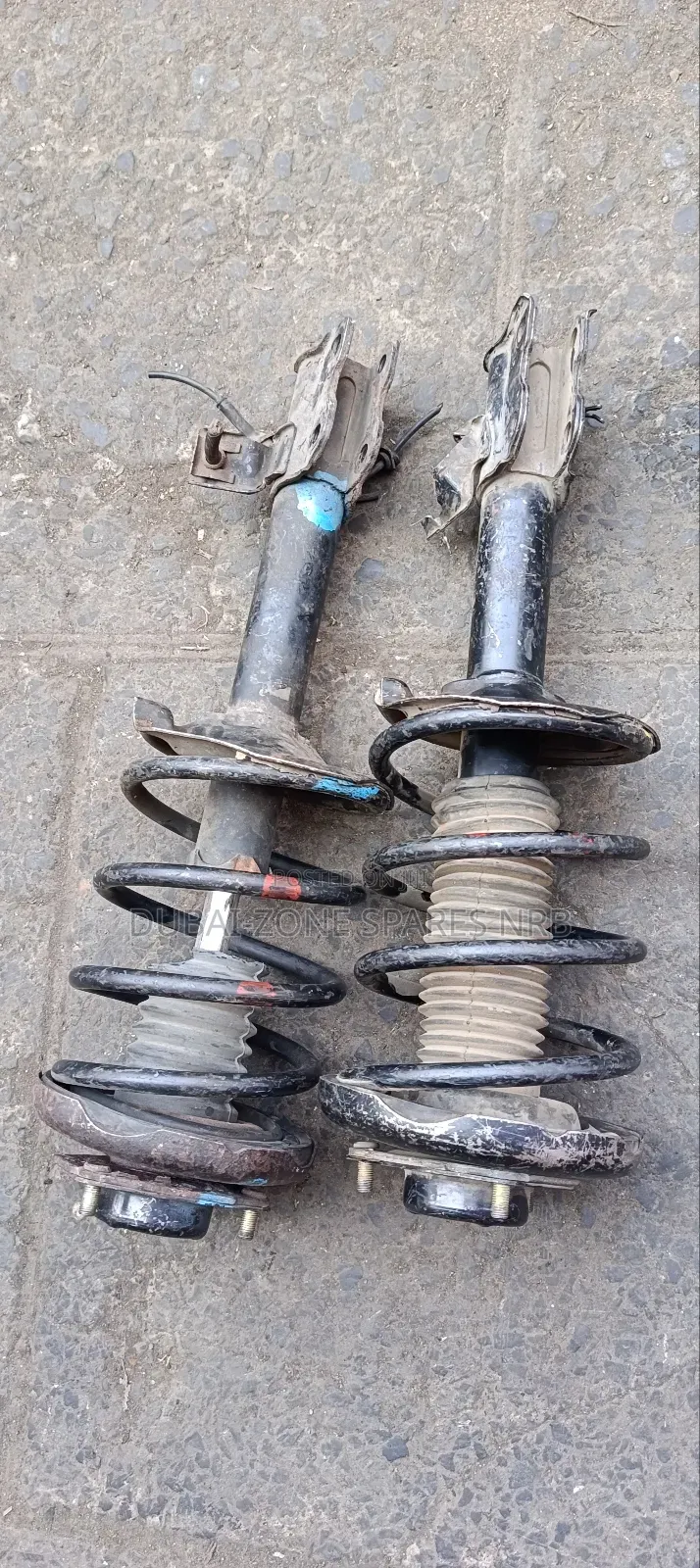 X-Trail Nt30 Shocks Complete.