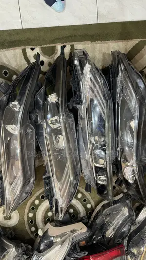 Harrier 2014 Ex Japan Xenon Headlight