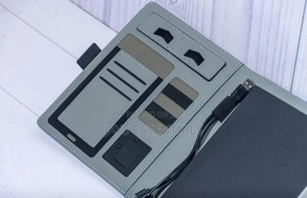 Portfolio Powerbank Notebook