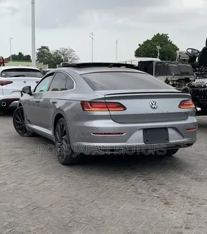 Volkswagen Arteon 2.0T SEL Premium R-Line w/20 AWD 4MOTION 2019 Silver