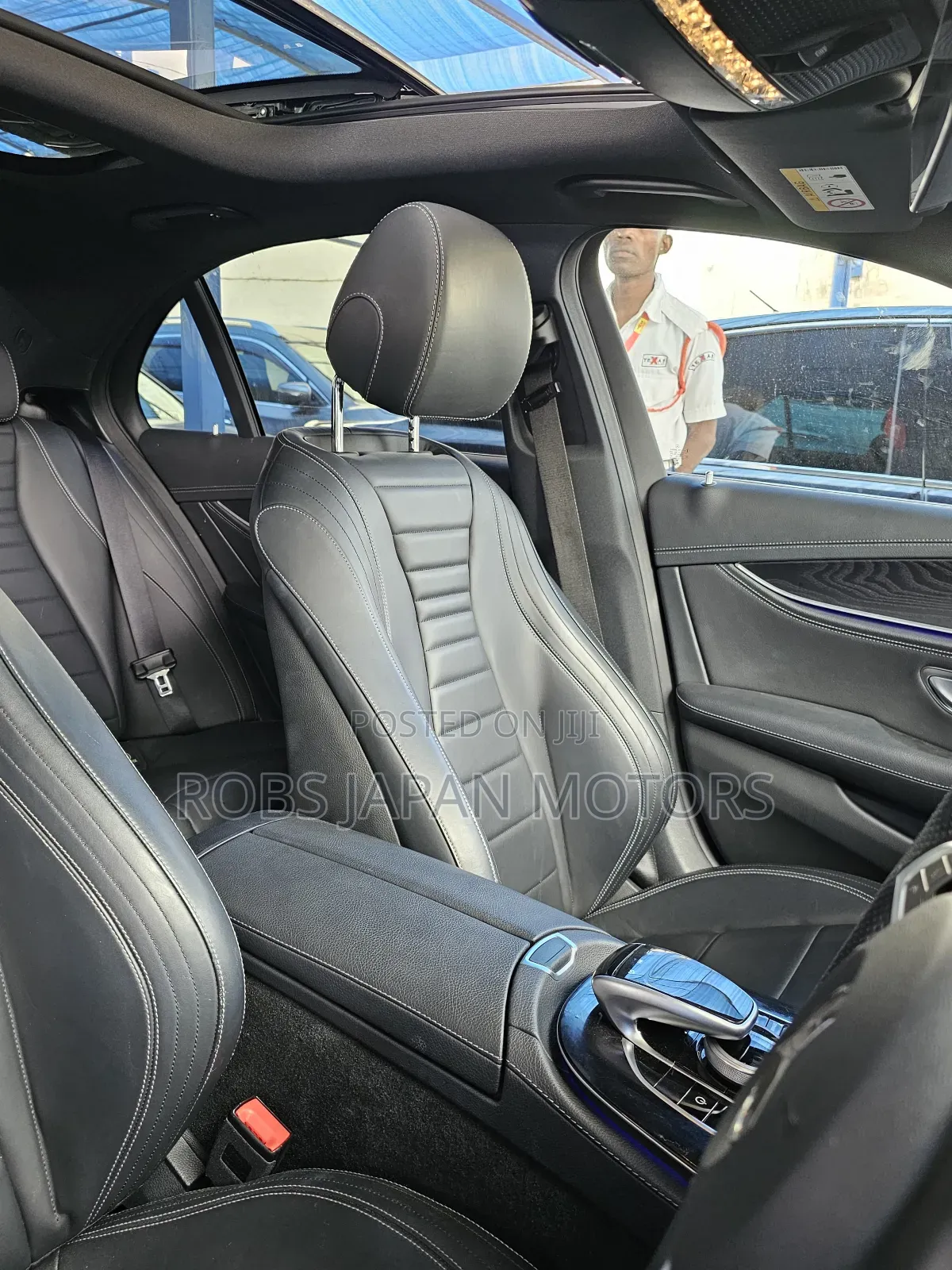 Mercedes-Benz E250 2017 Off white