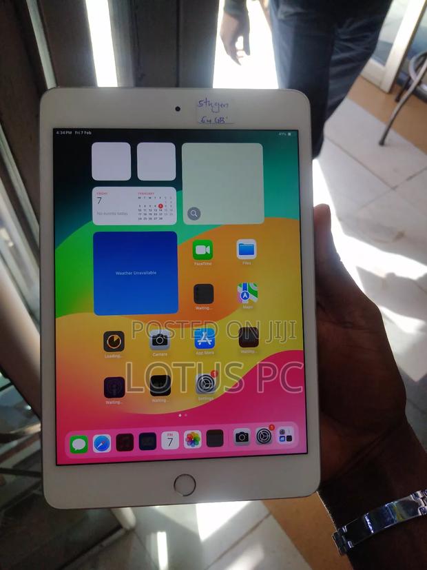 Apple iPad mini 5 64 GB Silver - thumbnail 4