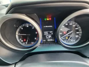 Toyota Land Cruiser Prado 3.0 172hp 2019 Gray