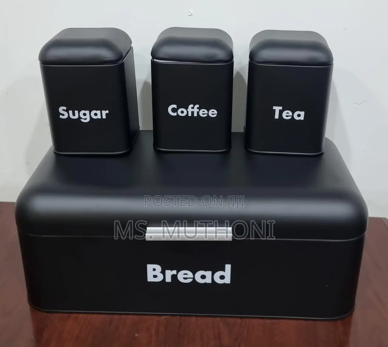 Hinged Bread Bin 9L With 3 Canisters