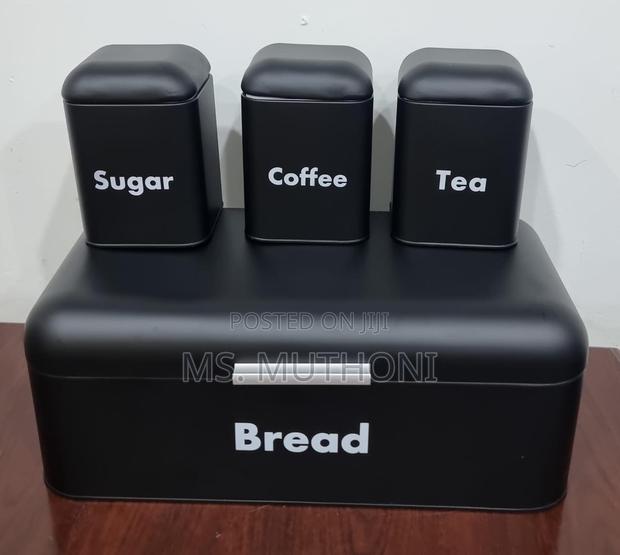 Hinged Bread Bin 9L With 3 Canisters - thumbnail 2