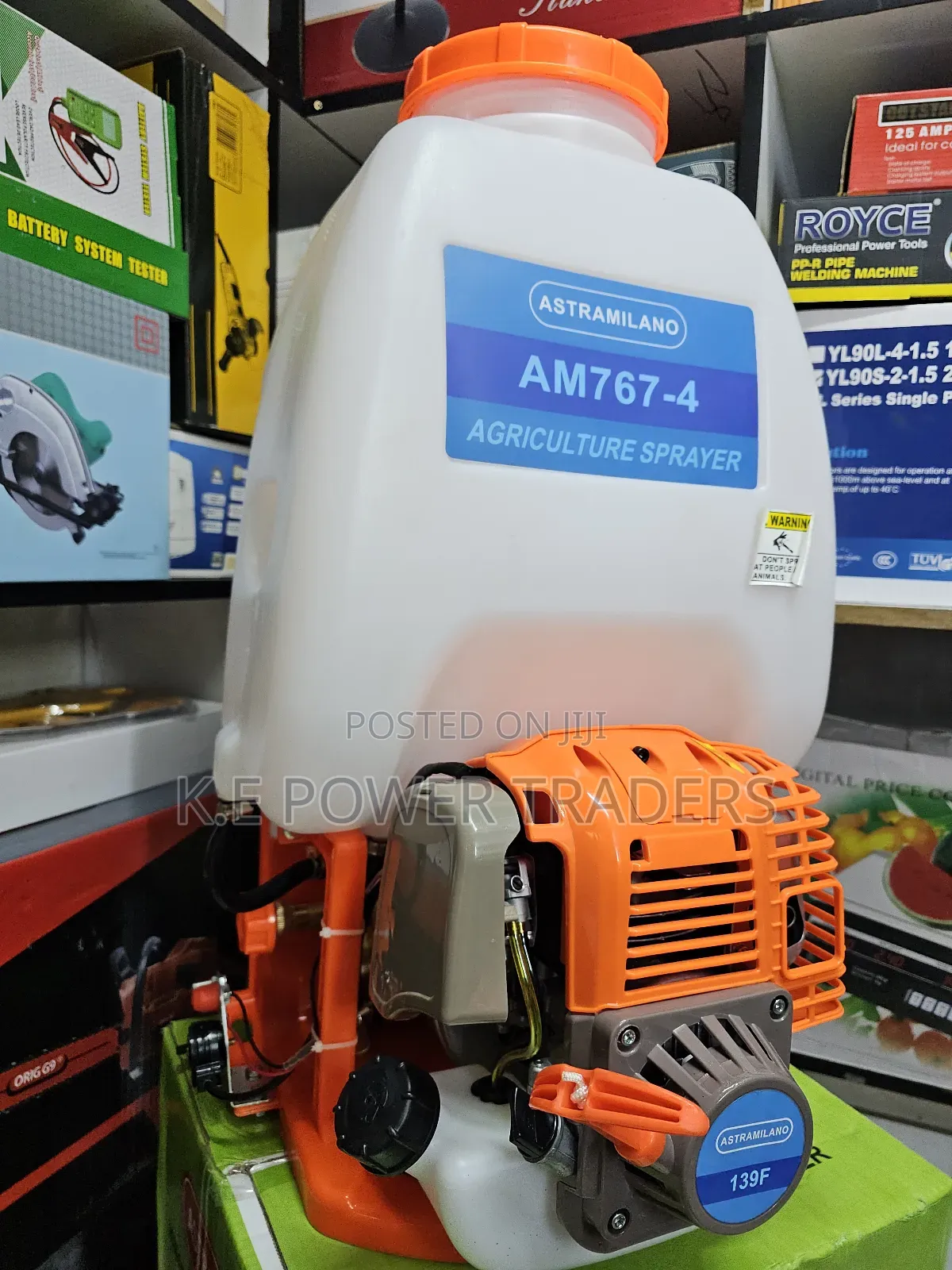 Astramilano 4 Stroke Engine Knapsack Sprayer