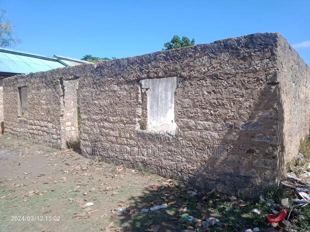 Likoni Plot With 4 Rooms Wall,12×12 Wall. 40 ×60 Ft - thumbnail 3