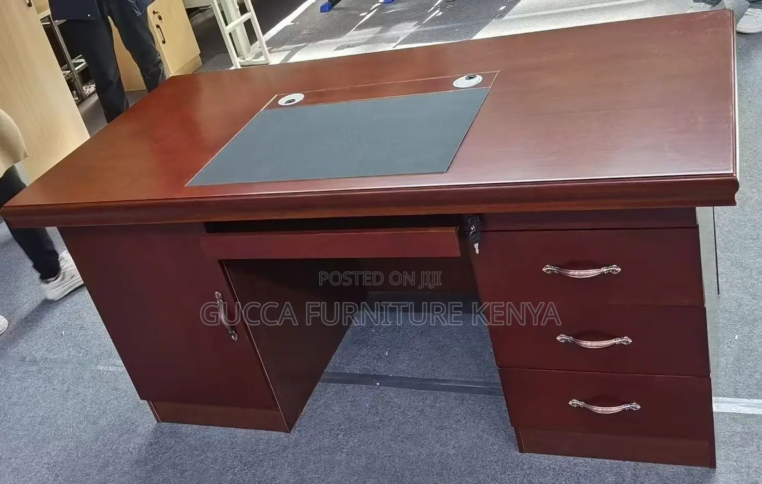 Office Tables:1.4 Meters Wooden Coordinator Office Table