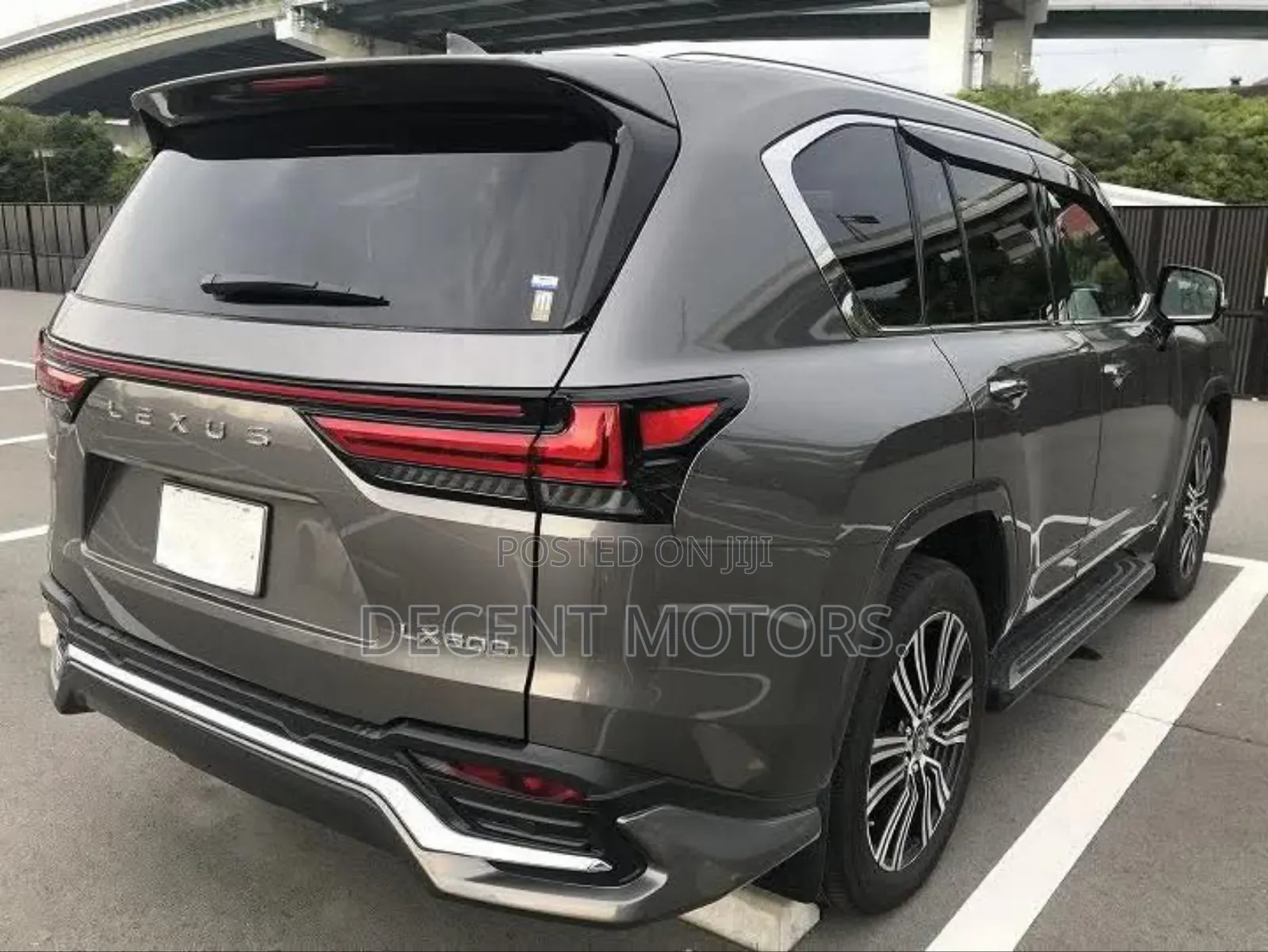 Lexus LX 2024 Green