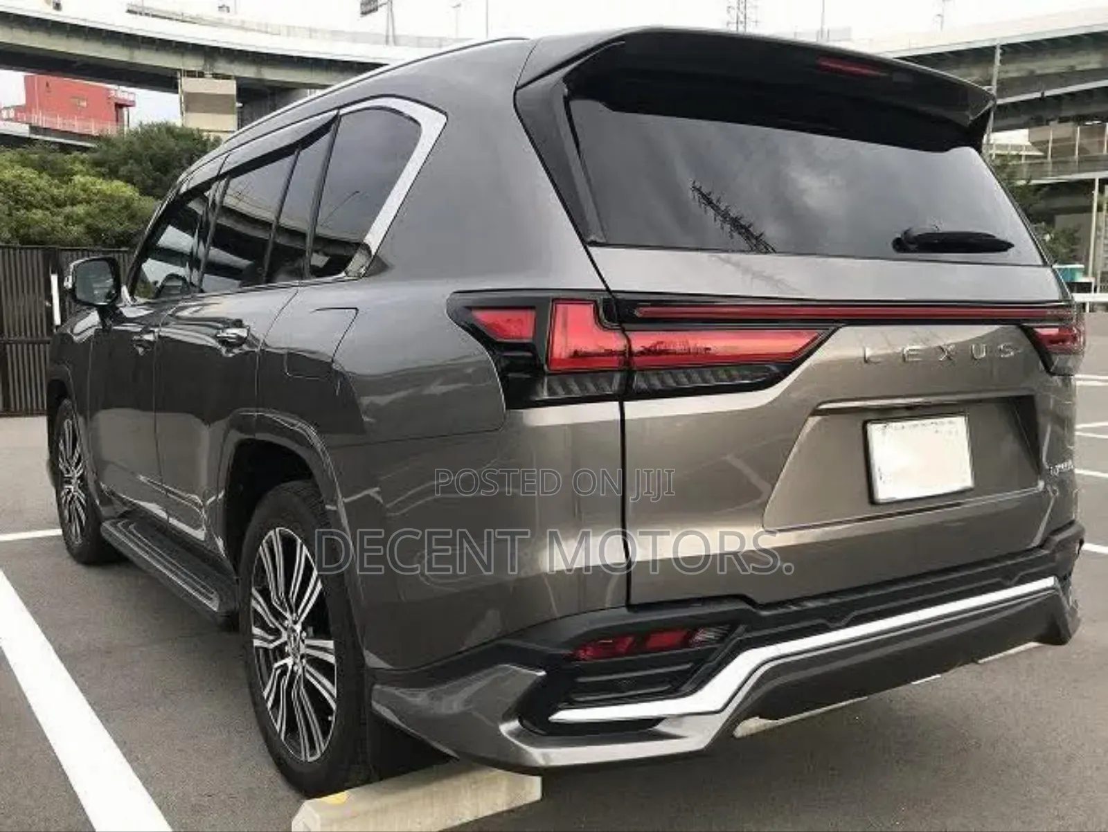 Lexus LX 2024 Green