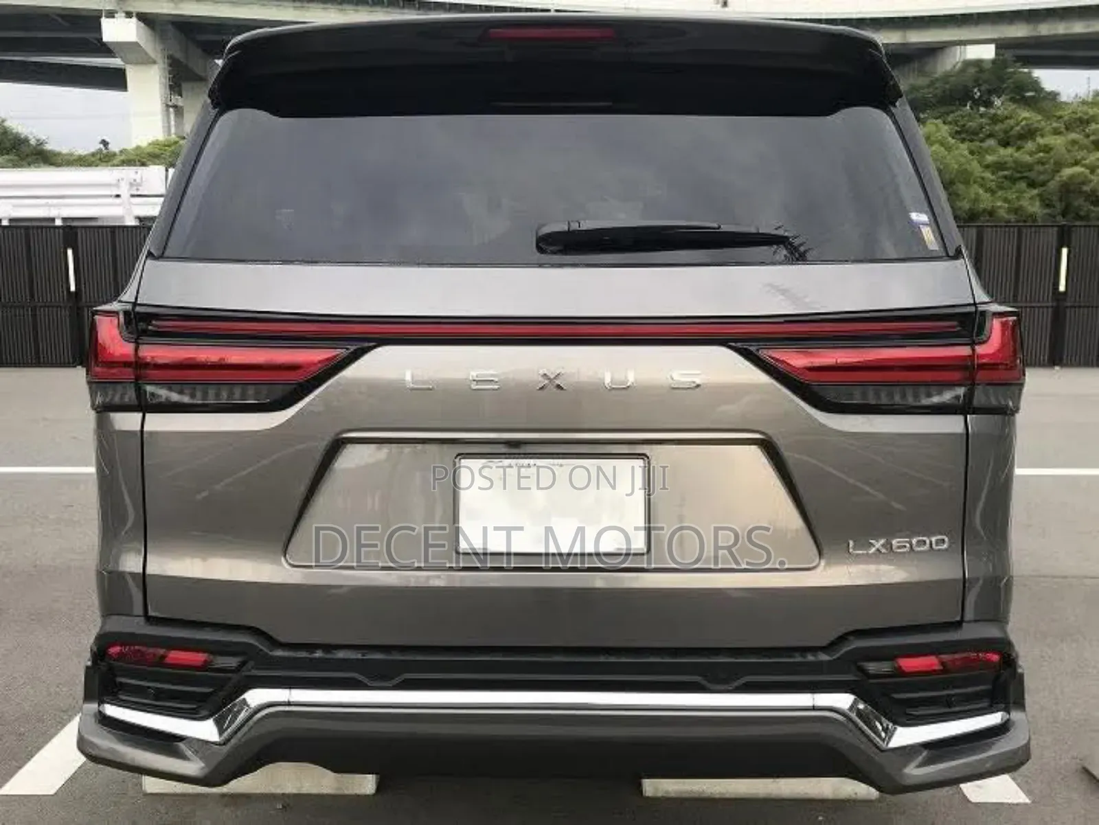 Lexus LX 2024 Green
